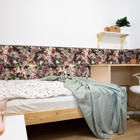 Apartamenty Gorki Male Tuszyn Exterior photo