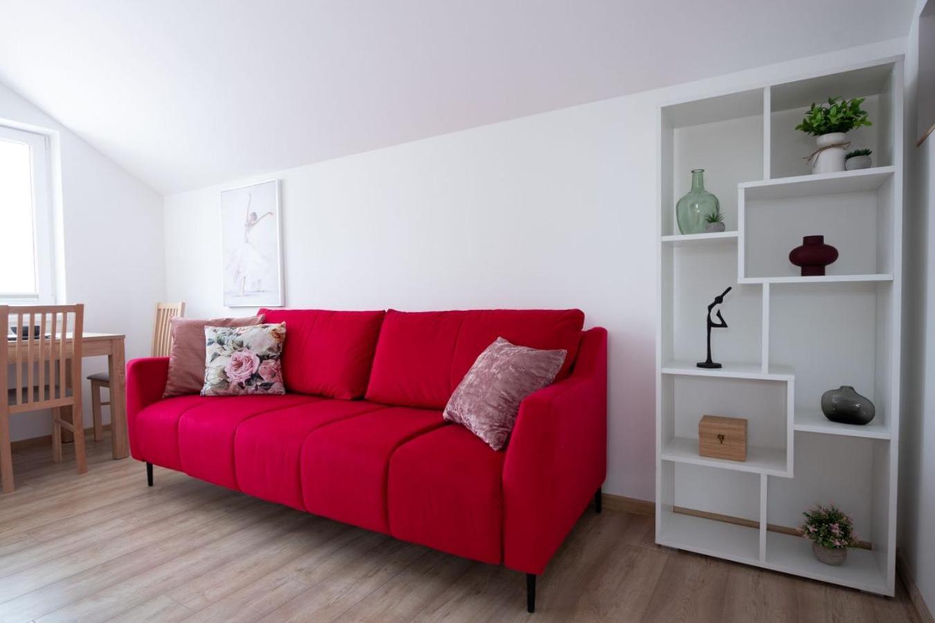 Apartamenty Gorki Male Tuszyn Exterior photo